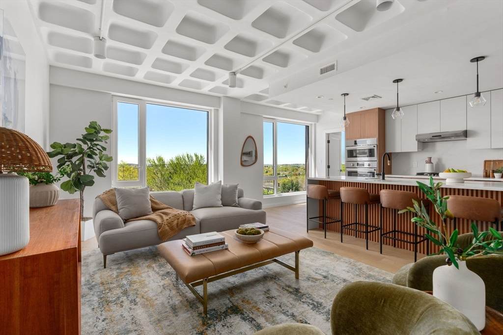 125 Lowell Street - Photo 1