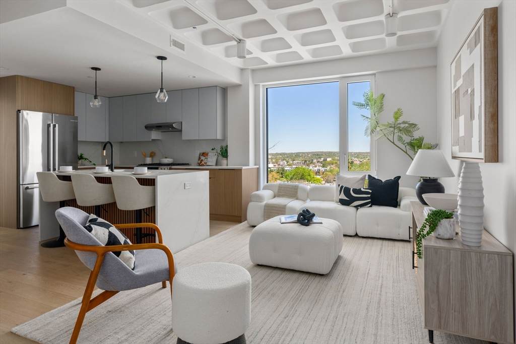 125 Lowell Street - Photo 1