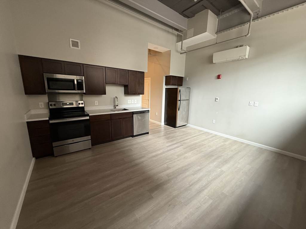 6 Chatham Street - Photo 1