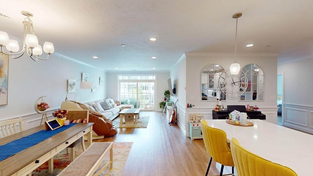 320 Middlesex Ave - Photo 1