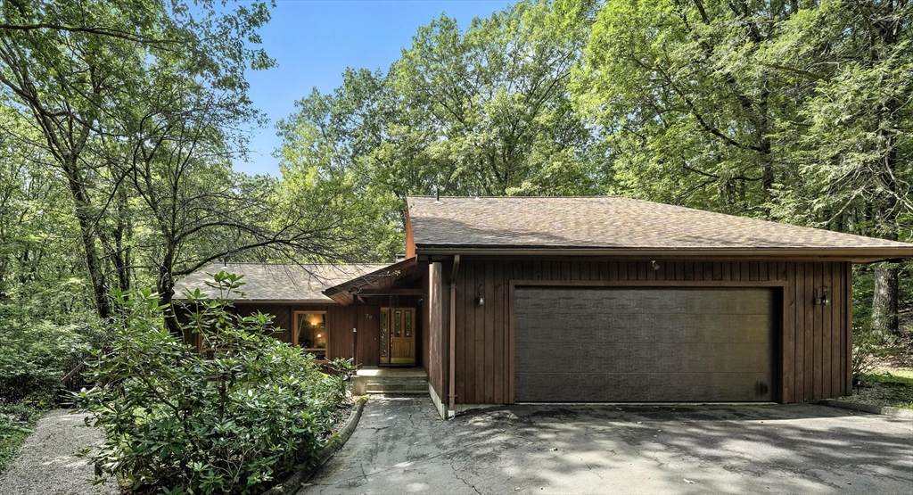 79 Pine Ridge Rd. - Photo 1