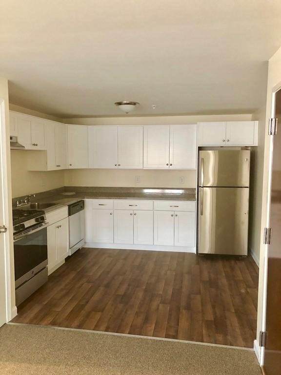 361 Hildreth St - Photo 1