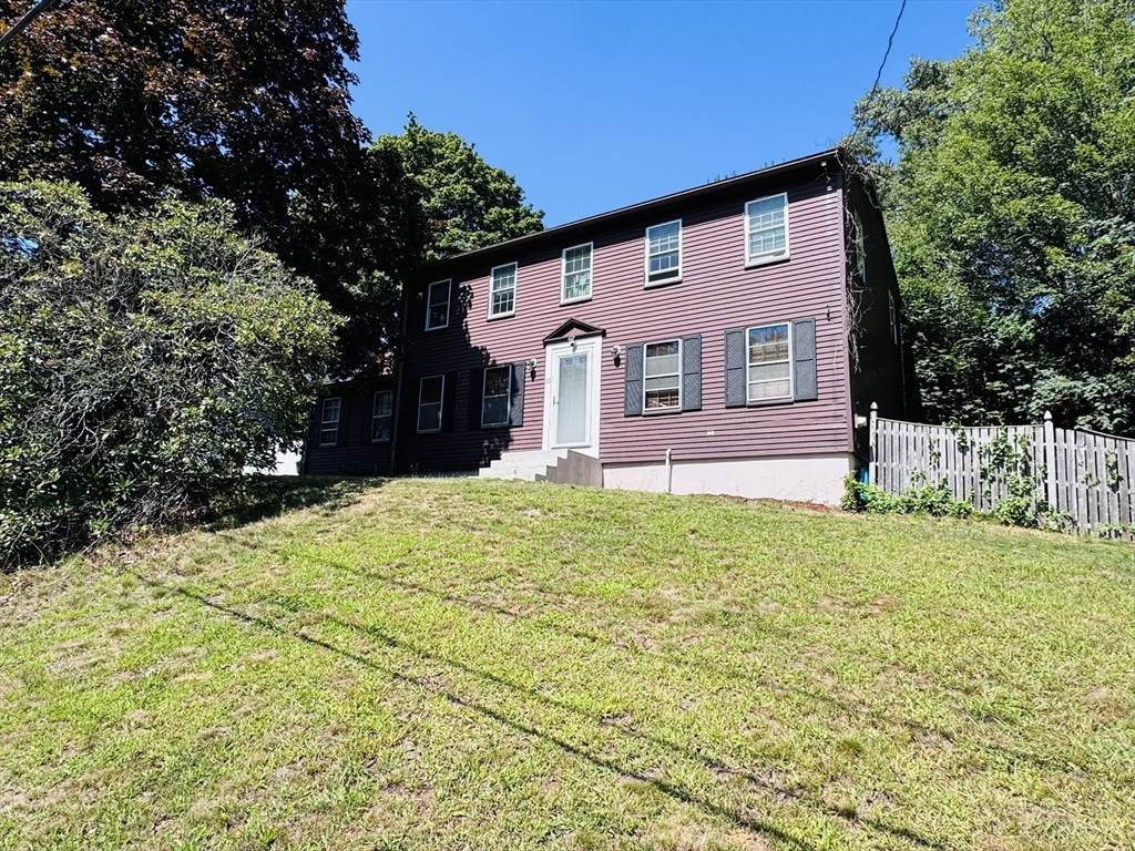 13 Hemlock Ln - Photo 1