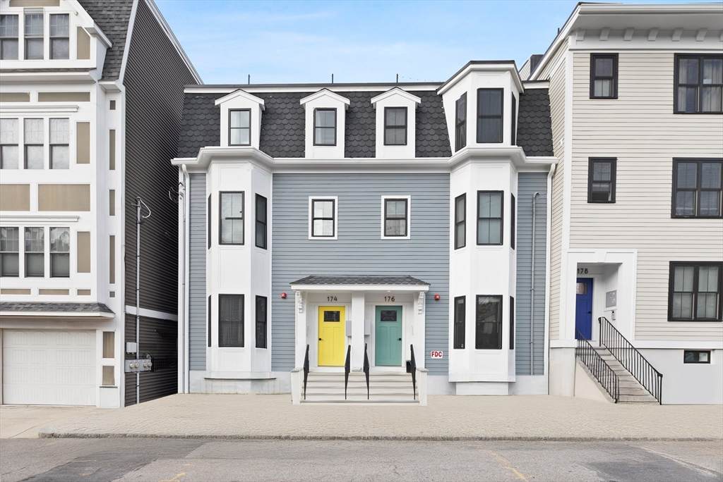 174 W 7th St. - Photo 1