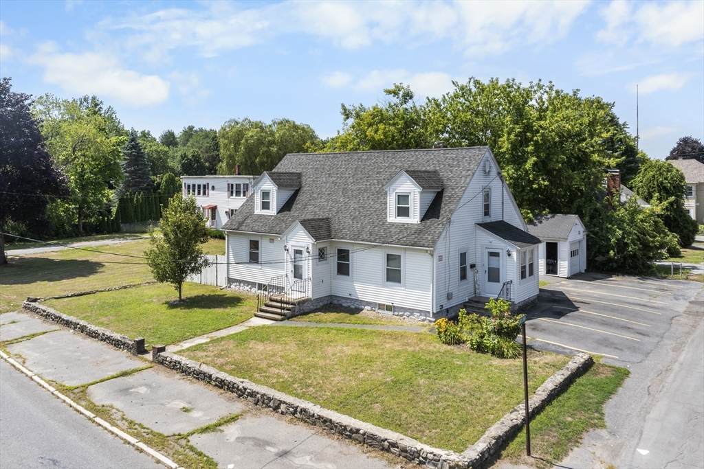 34 Merrimack St - Photo 1