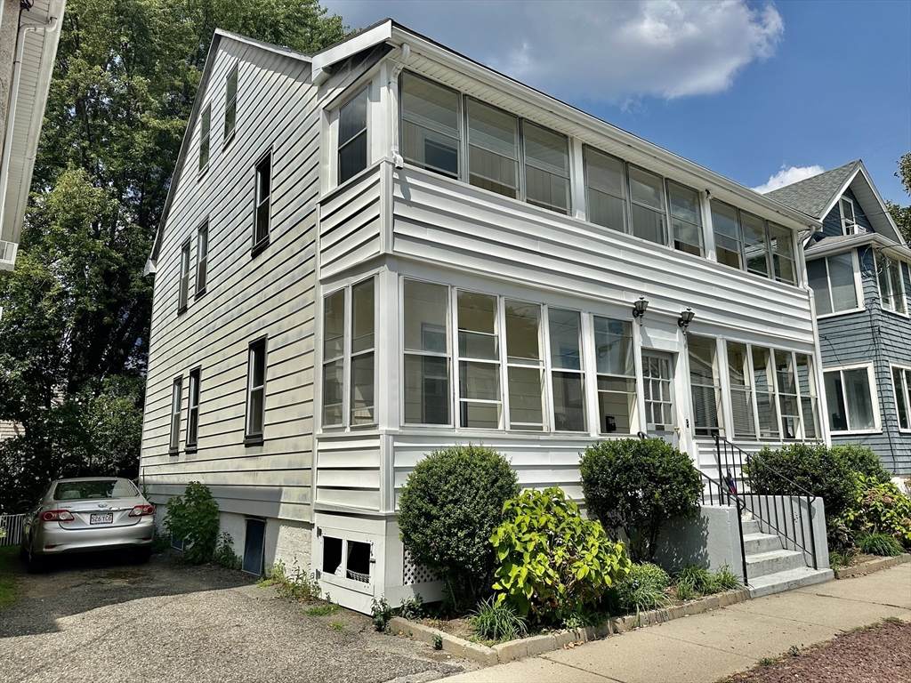 65 Walnut St - Photo 1