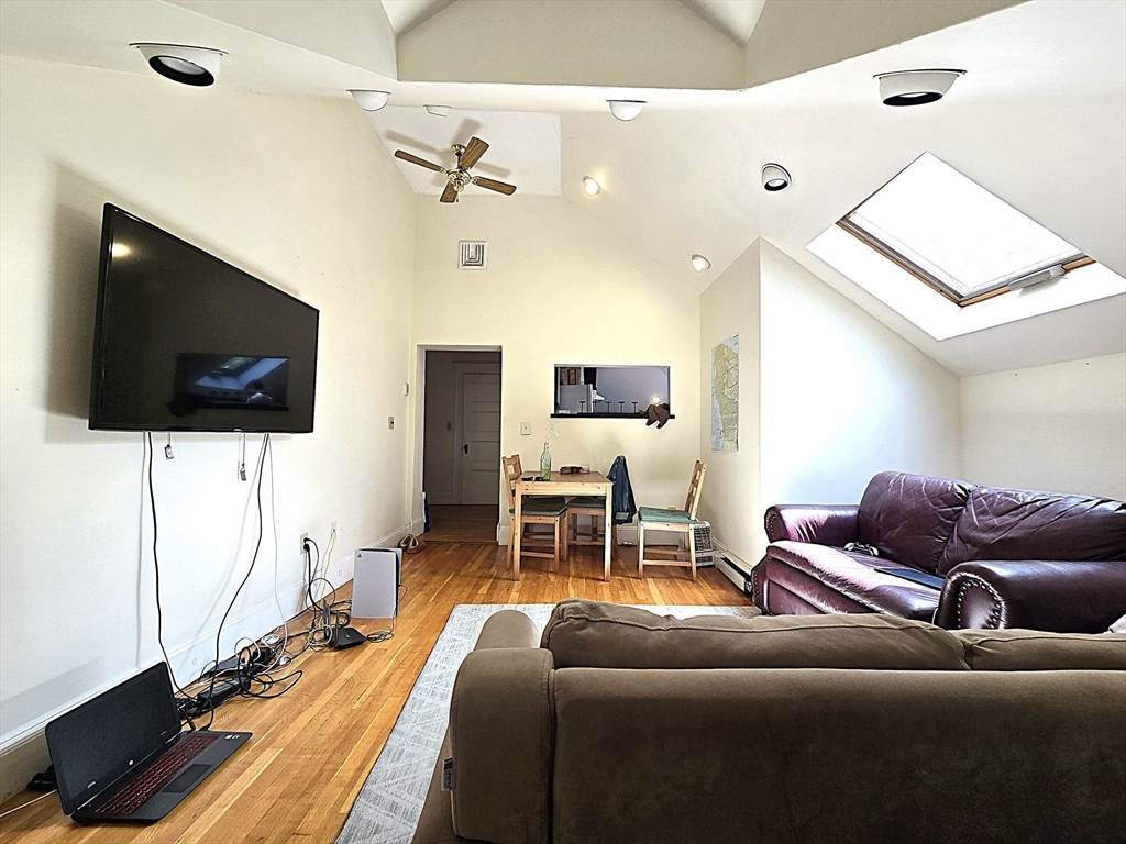 747 Washington Street - Photo 1