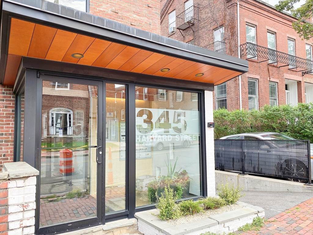 345 Harvard Street - Photo 1
