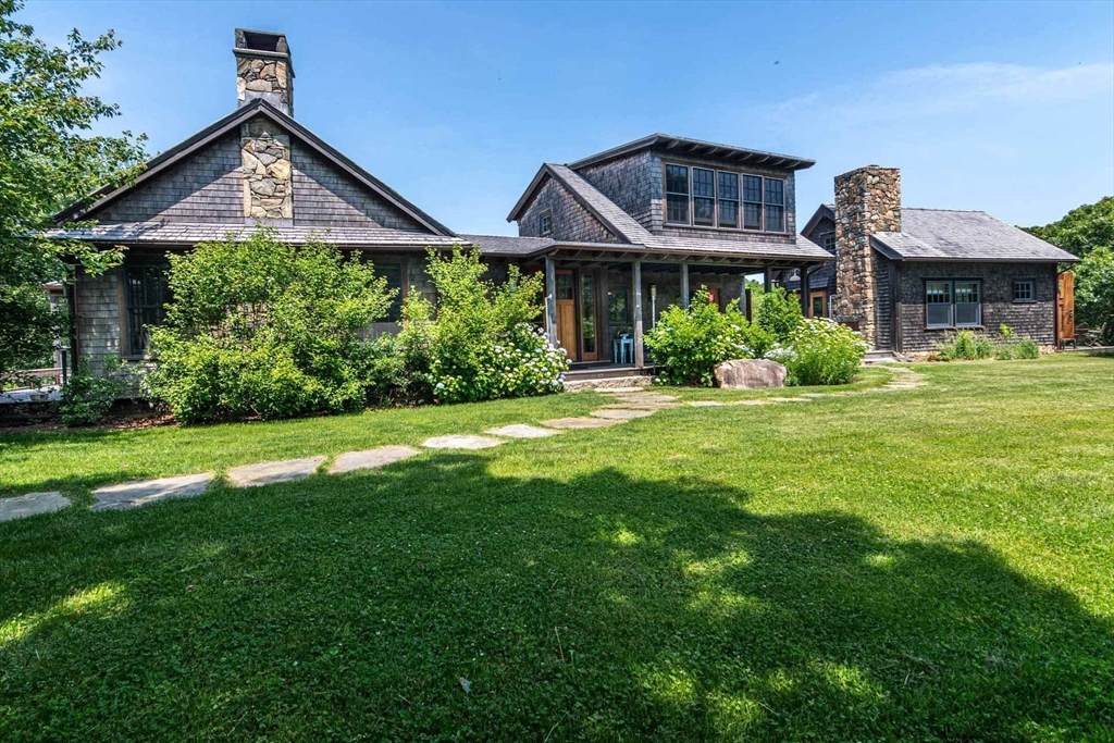 15 Old Farm Rd - Photo 1