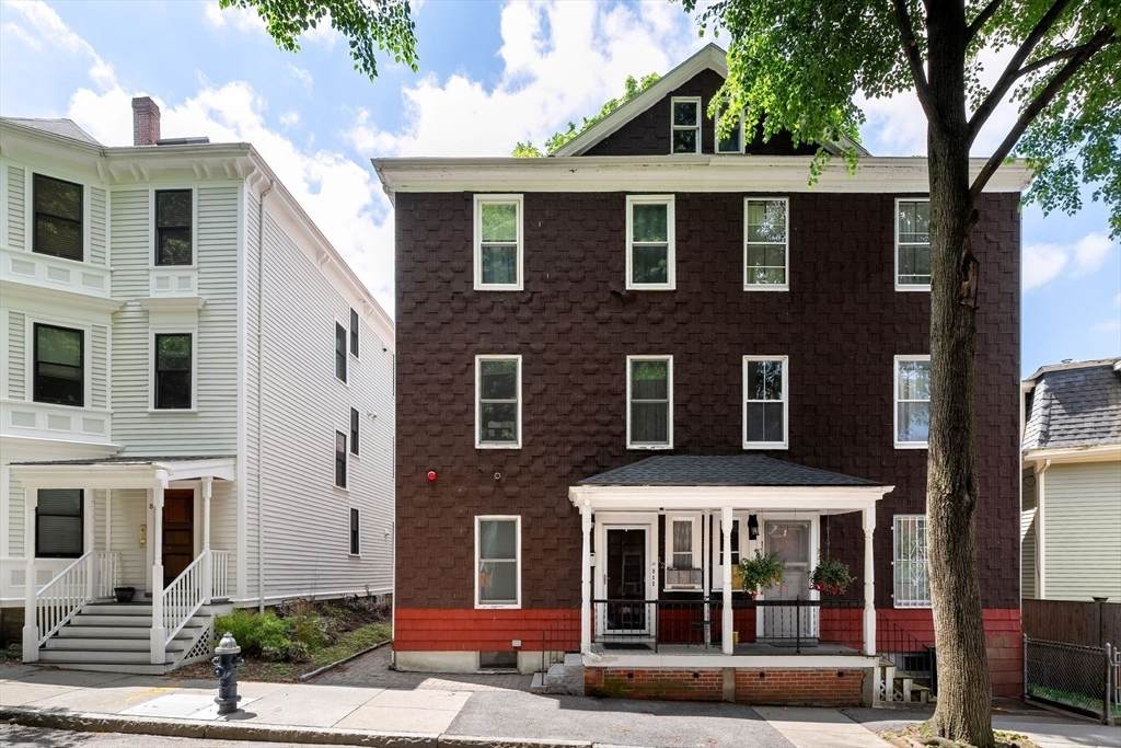 12 Perry Street - Photo 1