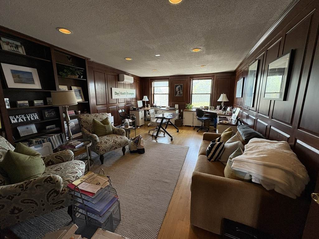 324 Broadway - Photo 1