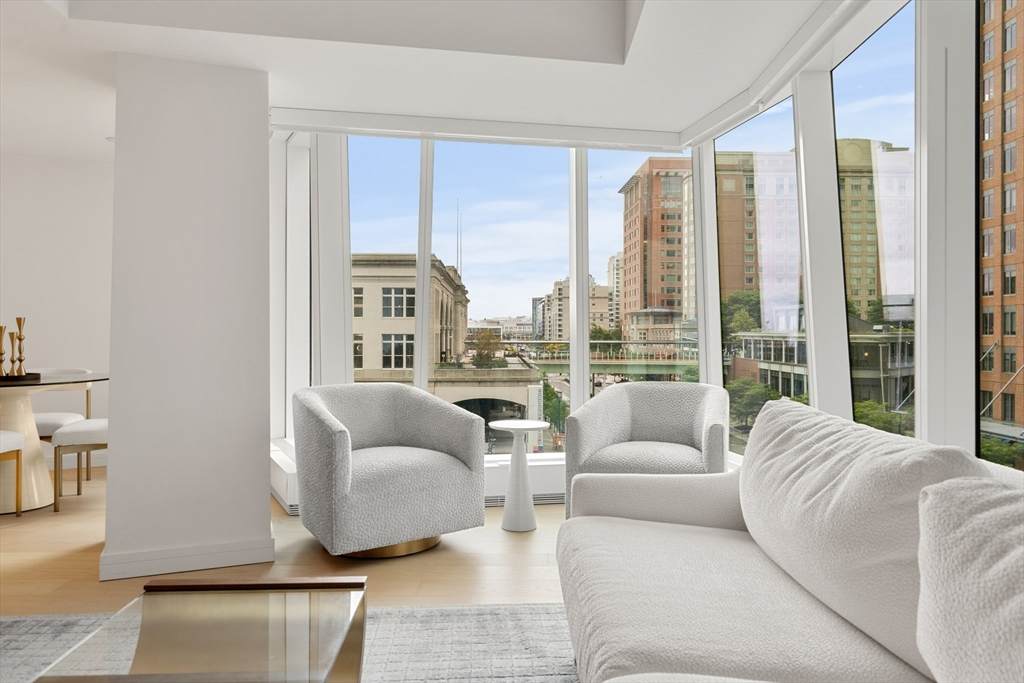 150 Seaport Boulevard - Photo 1