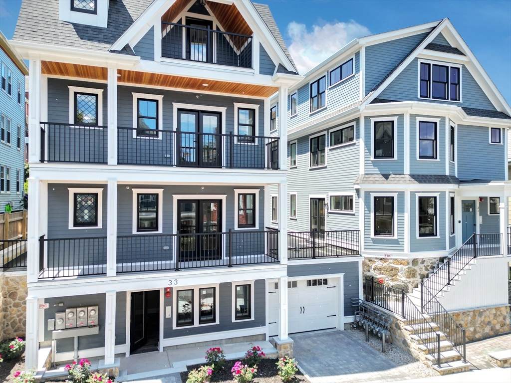 31 Woodlawn - Photo 1