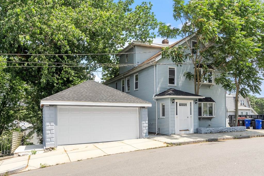 15 Mount Washington Ave - Photo 1