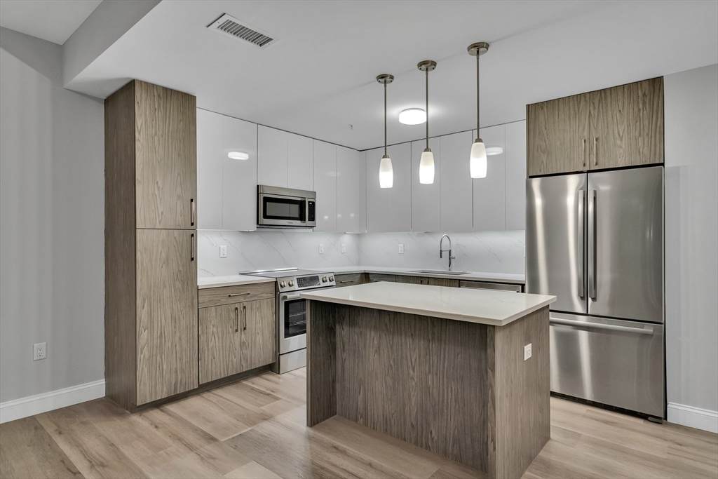 771-781 Harrison Ave - Photo 1