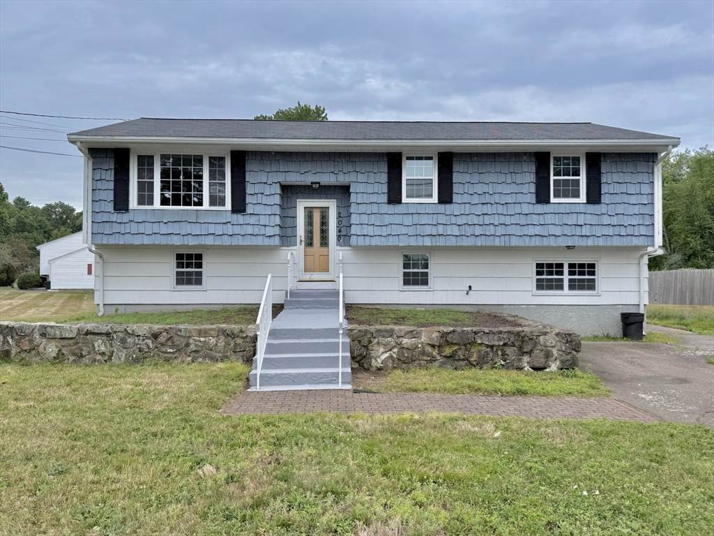 2040 Central St - Photo 1