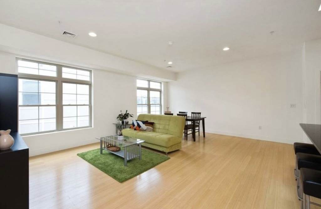 9 Gardner St - Photo 1