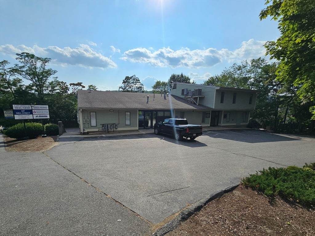 617 Mill St - Photo 1