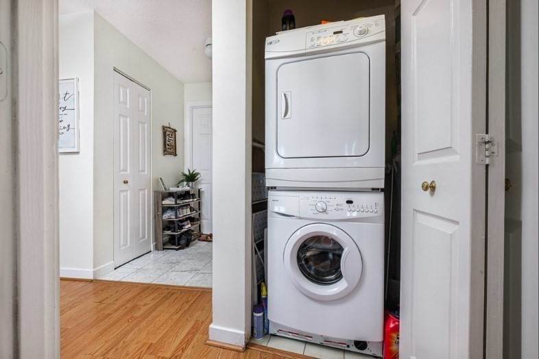 147 Kelton - Photo 1