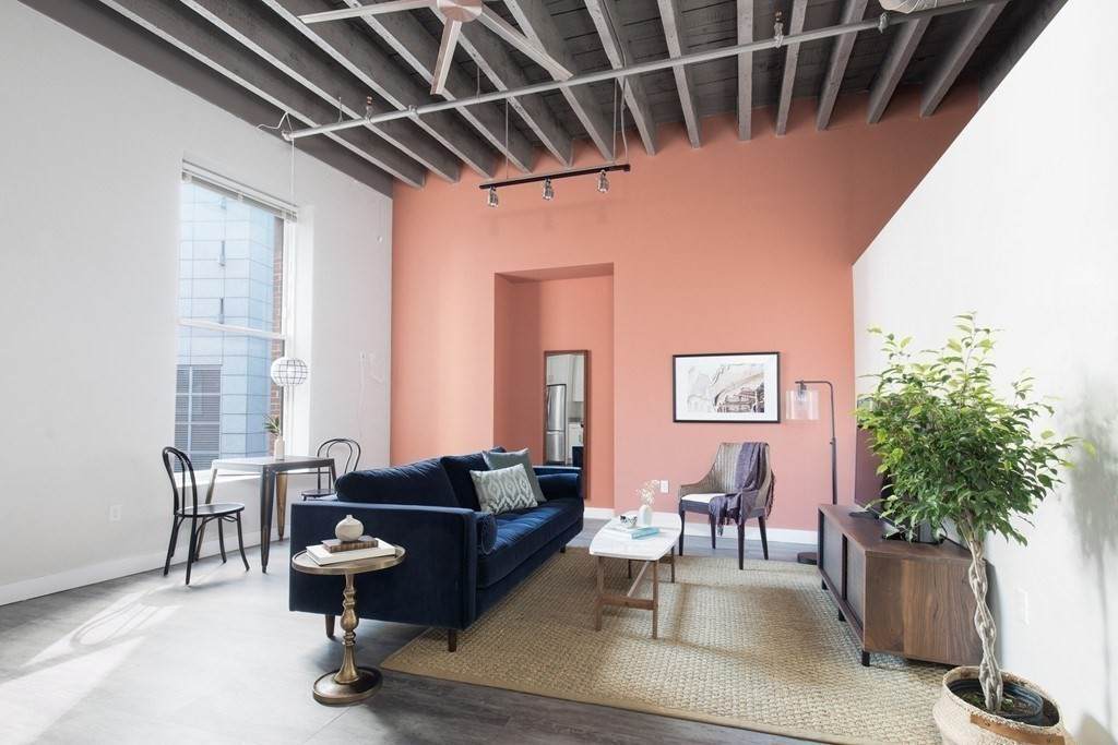 630 Washington - Photo 1