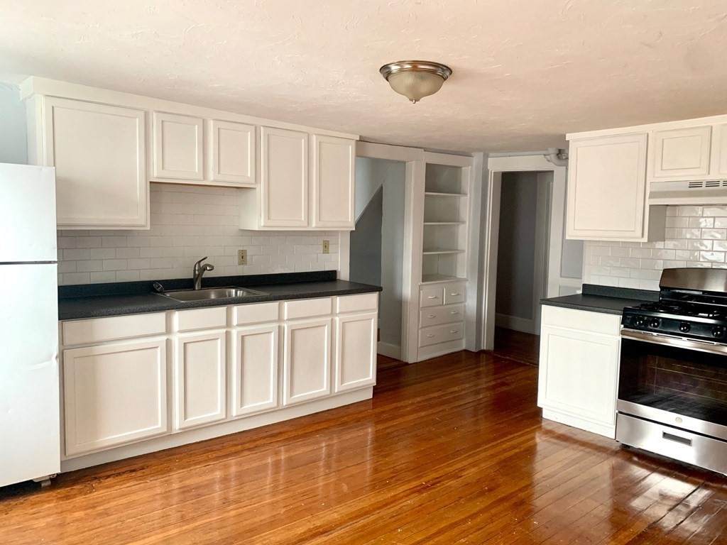 136 Wrentham - Photo 1