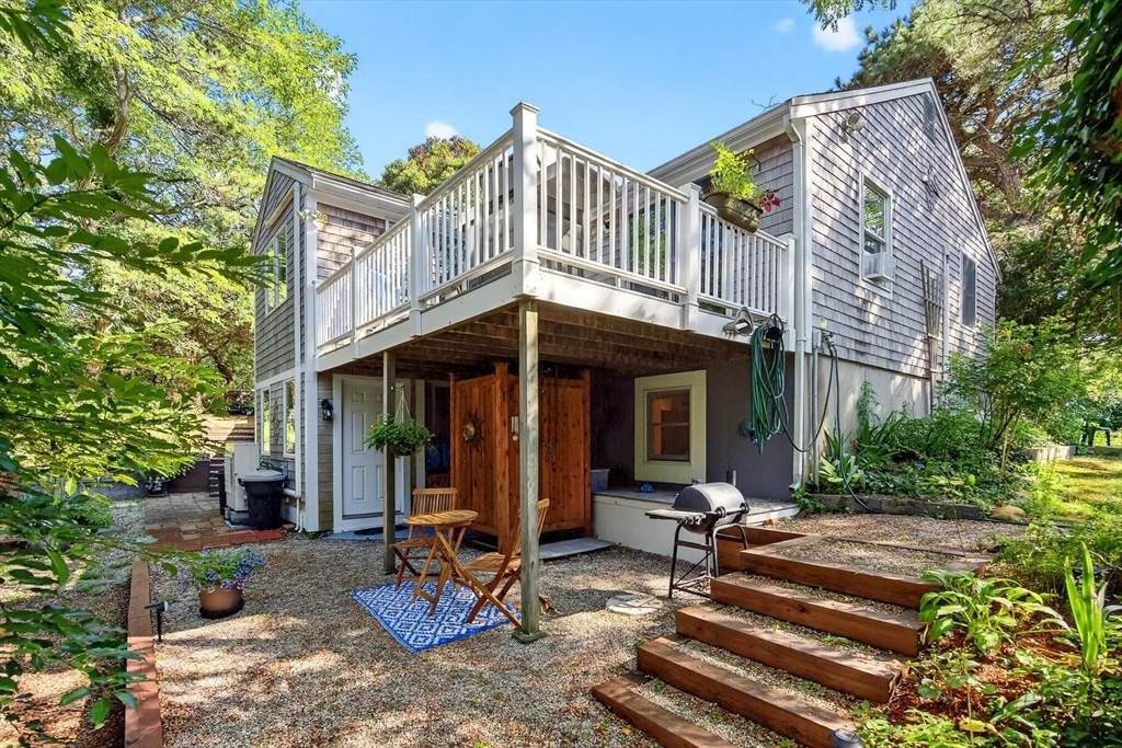 11 Whelpley Road - Photo 1