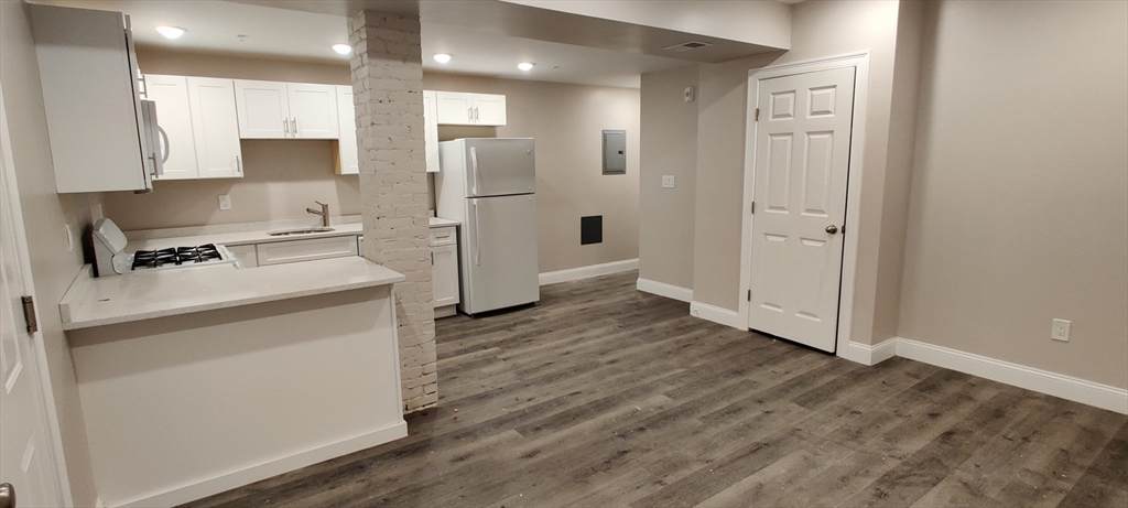 32 Hartwell - Photo 1