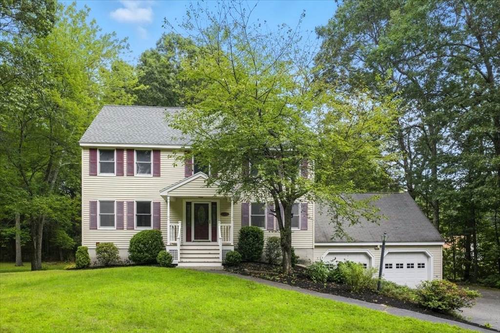 837 Livingston St - Photo 1