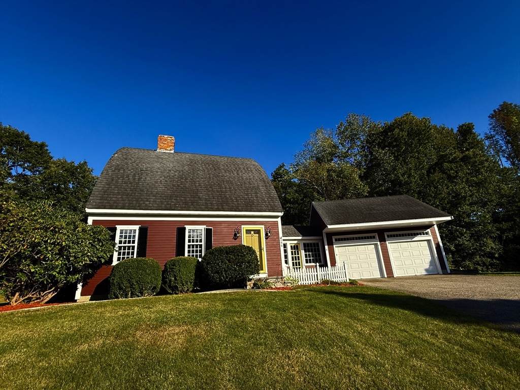 196 N Spencer Rd - Photo 1