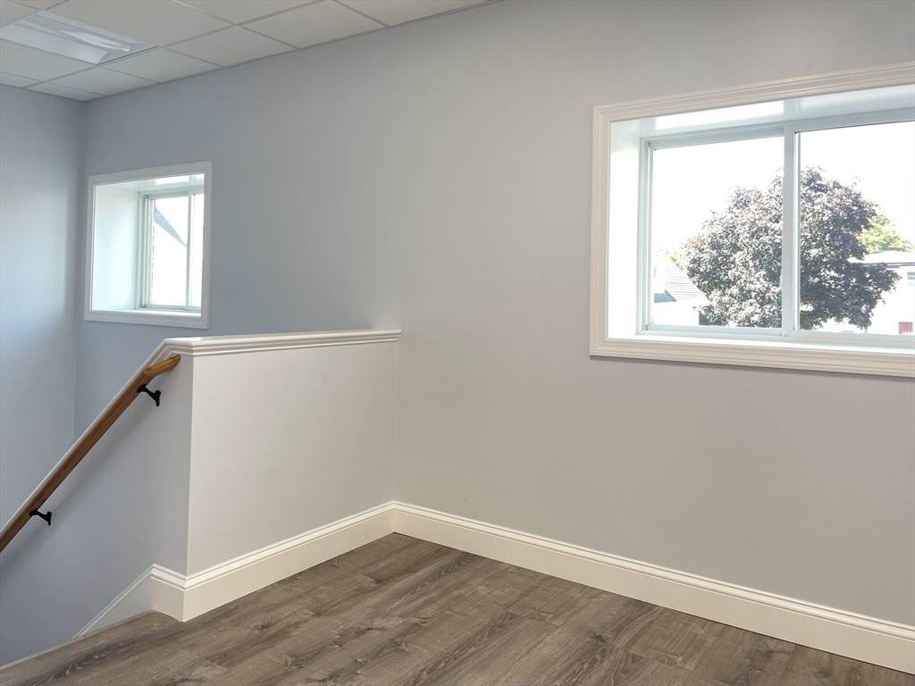 64R Hancock St - Photo 1