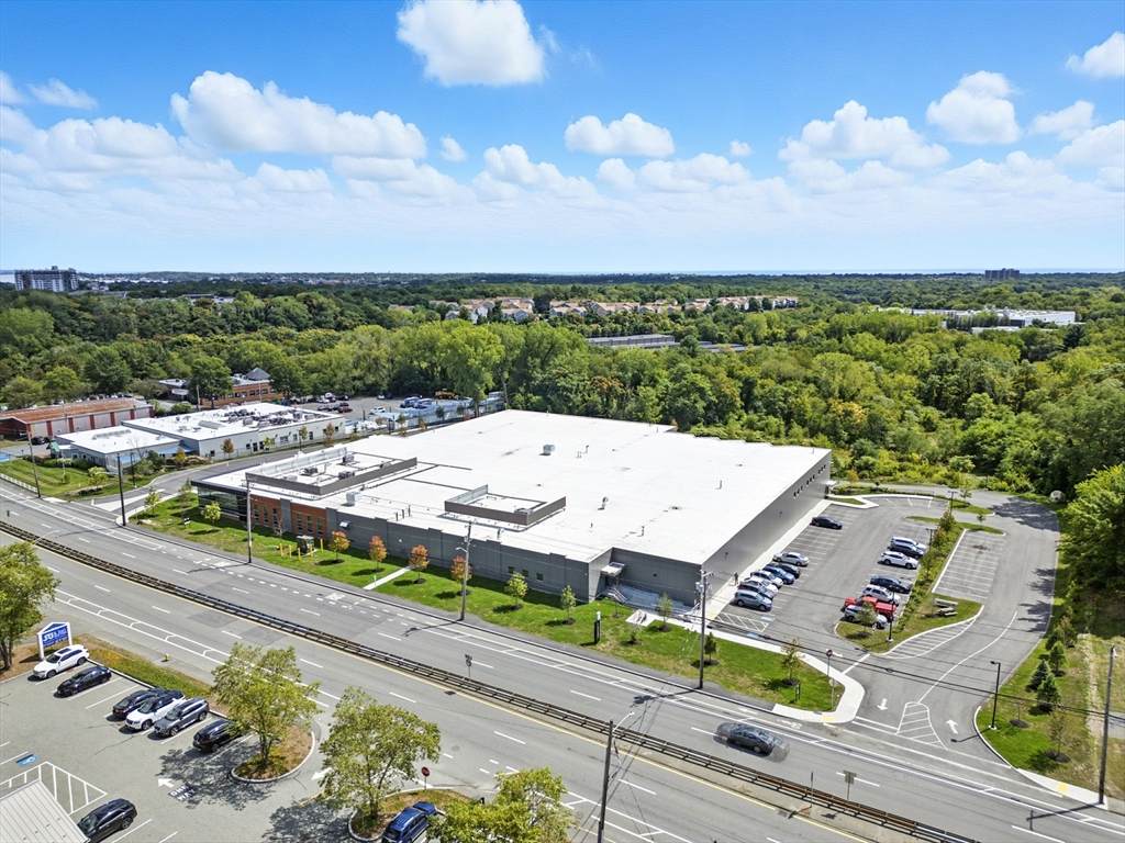 373 Highland Ave - Photo 1