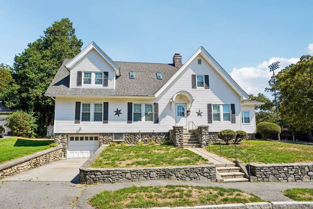 174 Park Ave - Photo 1