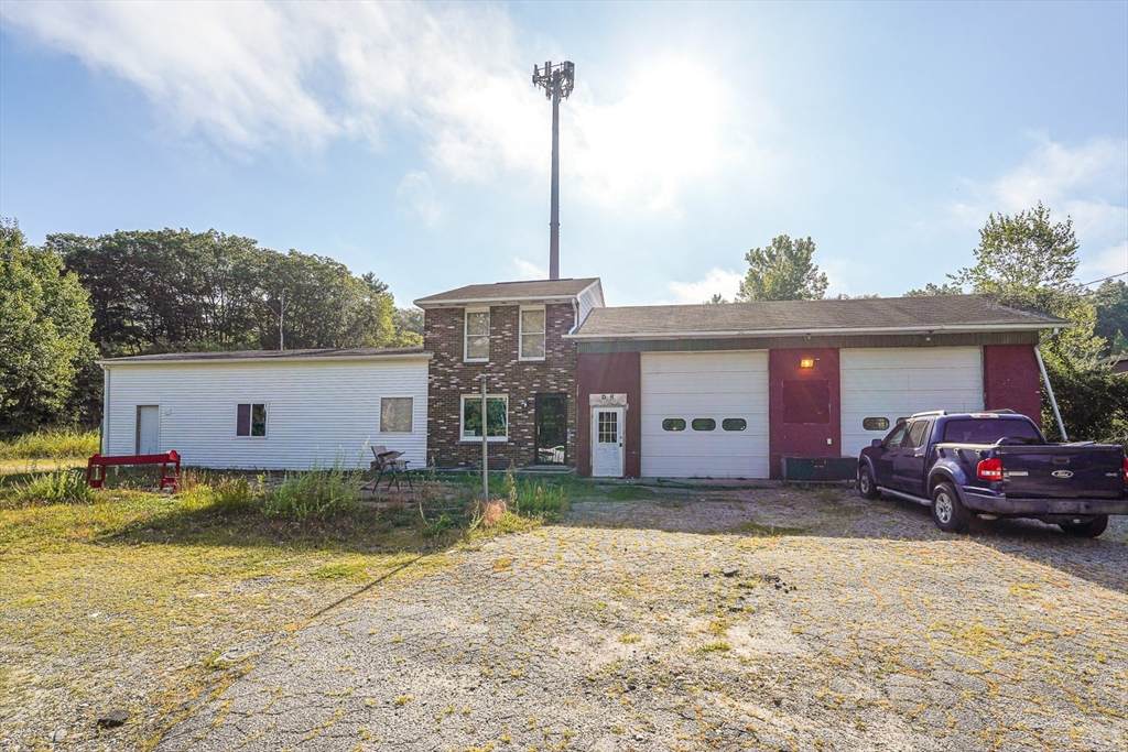 347 Riverside Dr - Photo 1