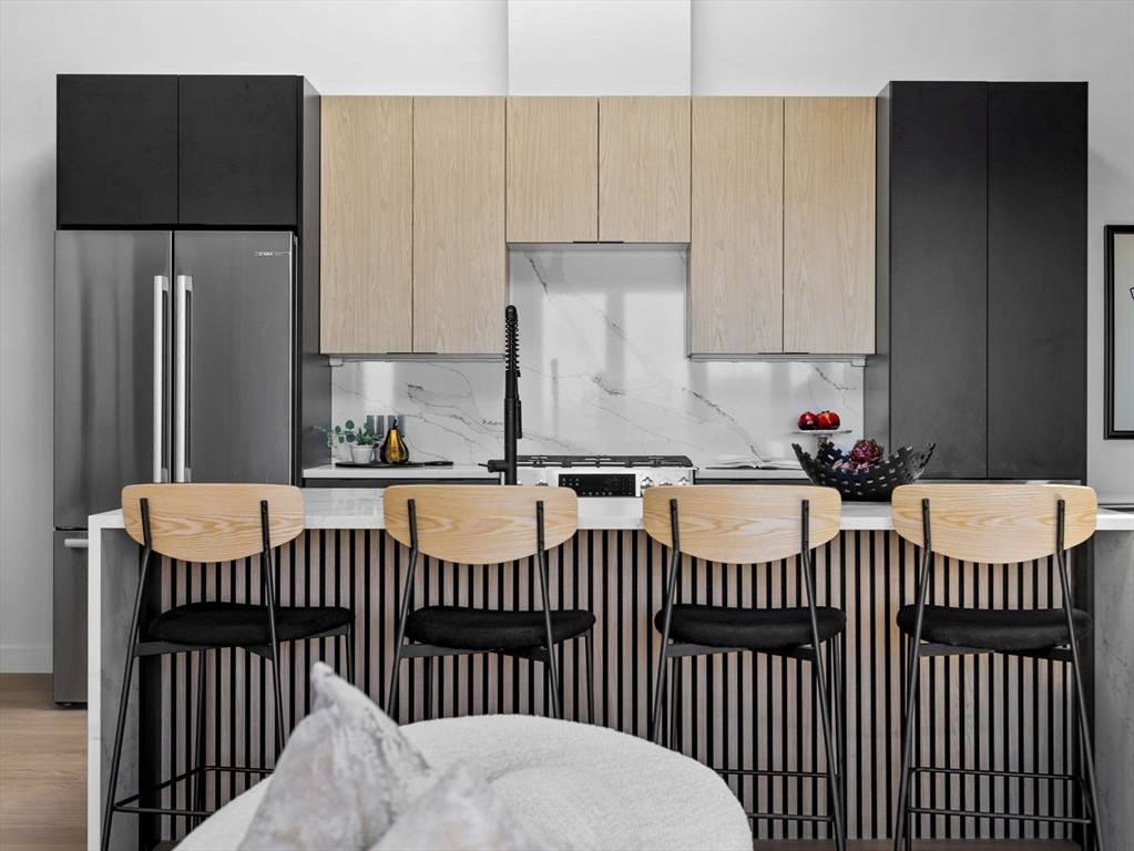 22 High Street - Photo 1