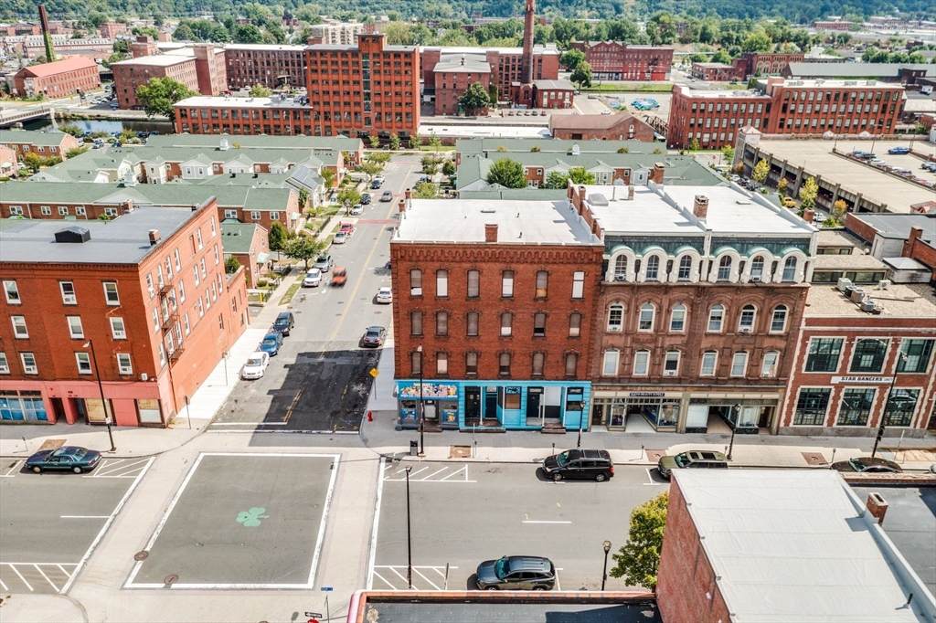 156-162 High St - Photo 1