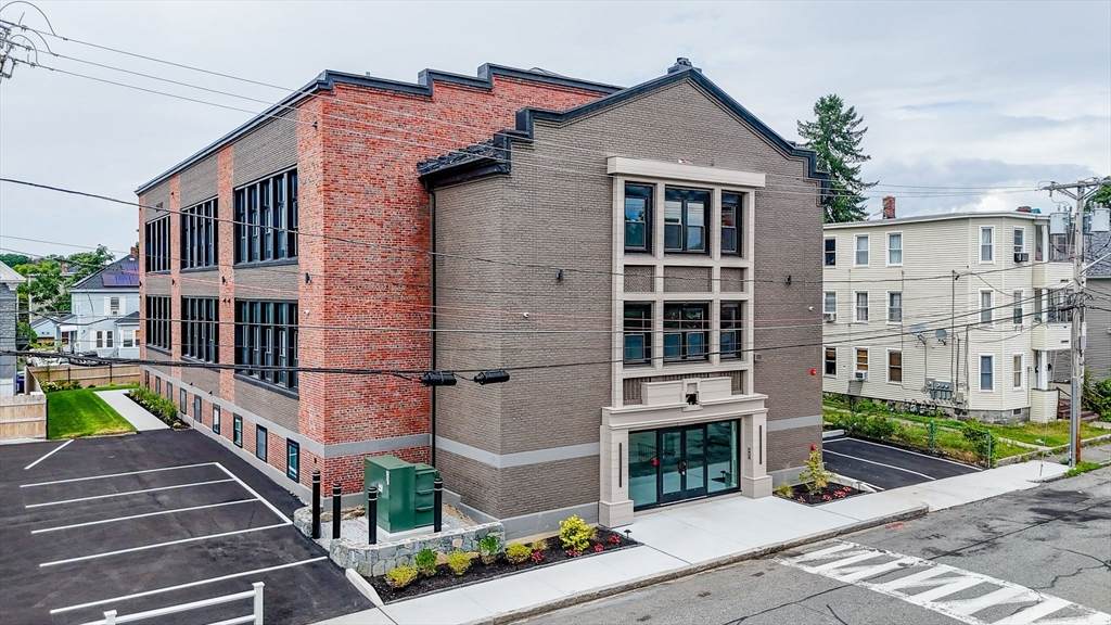 72 Boisvert - Photo 1