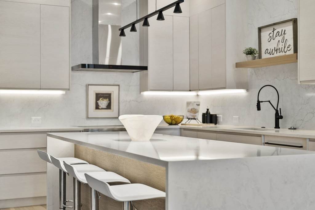 327 Alewife Brook Pkwy - Photo 1