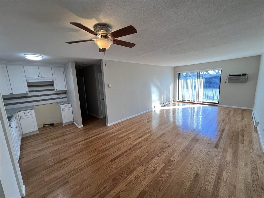 44 Maple Street - Photo 1