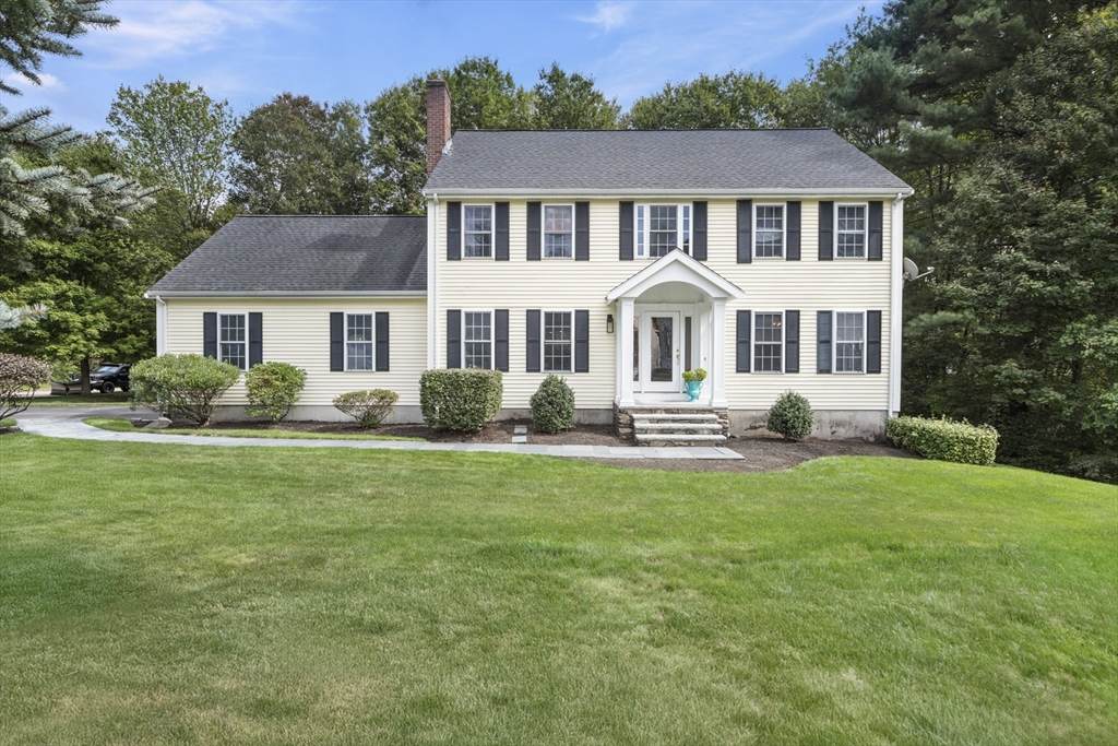 2 Gerald Ave - Photo 1