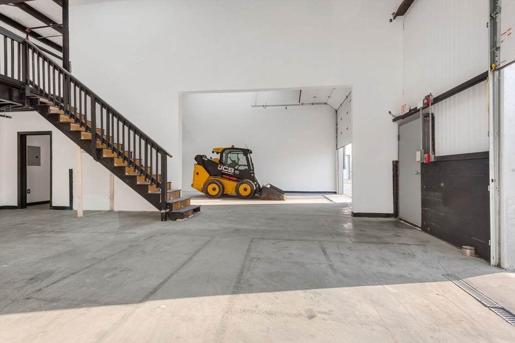 907 North Street - Photo 1