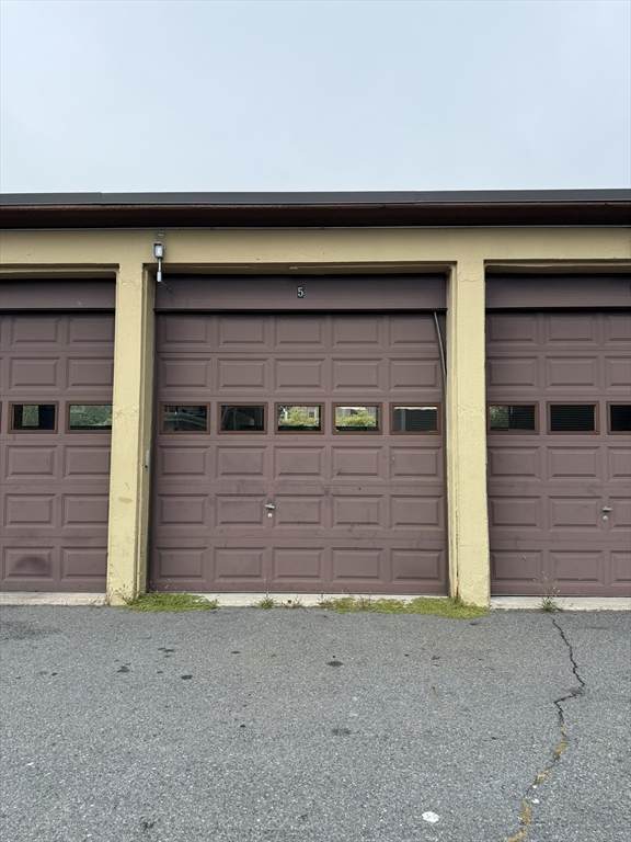 10 Mount Pleasant St - Photo 1