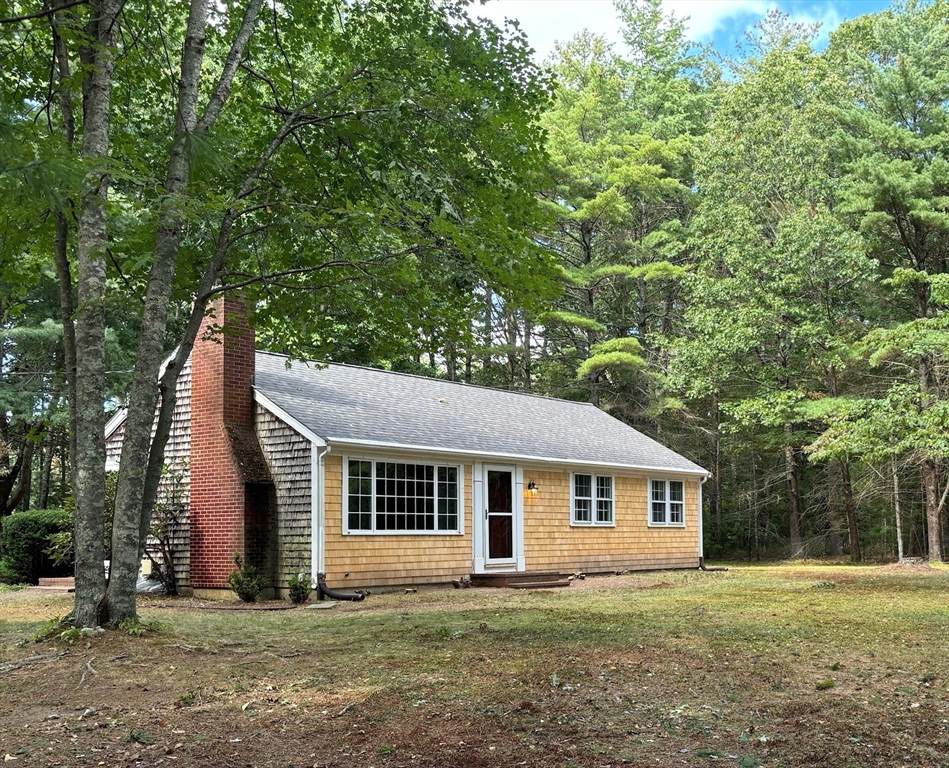 364 Tremont St - Photo 1