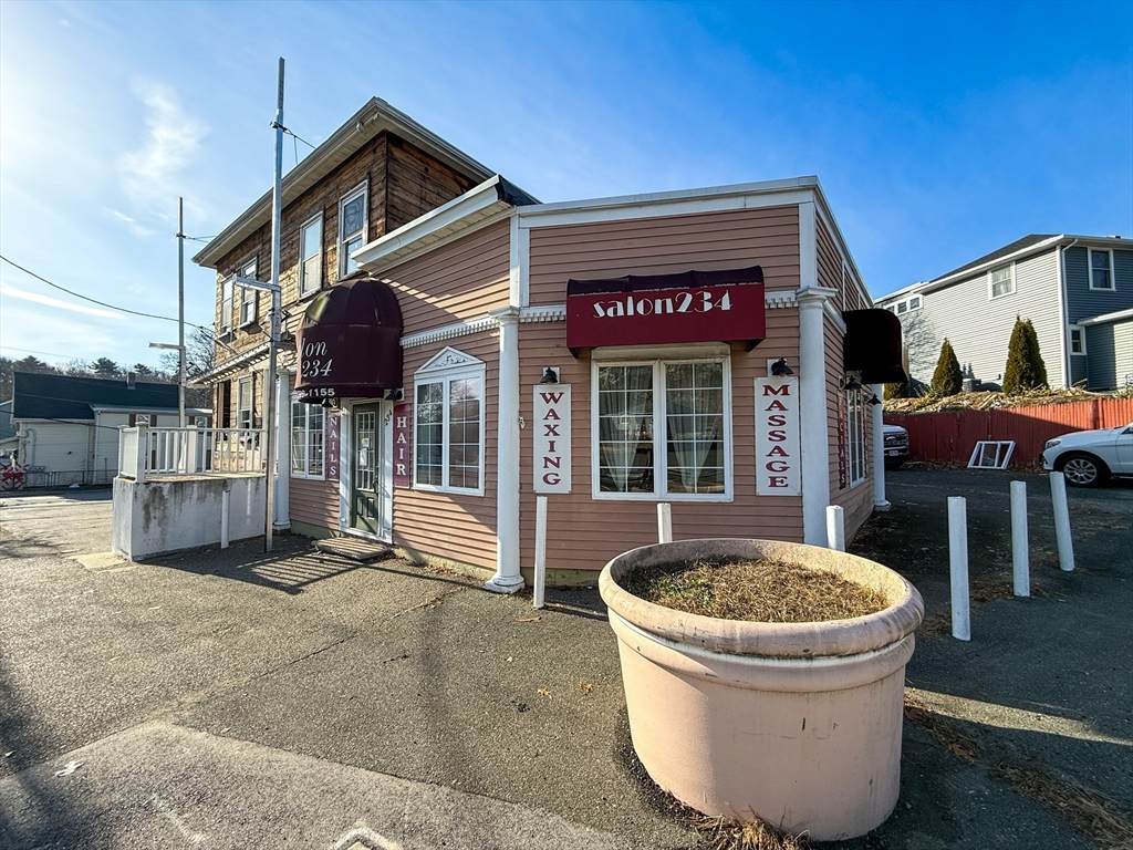 232-234 Lynnfield St - Photo 1