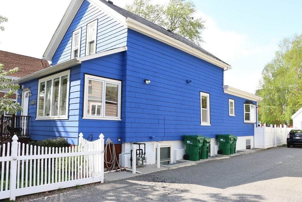 50 Myrtle St - Photo 1