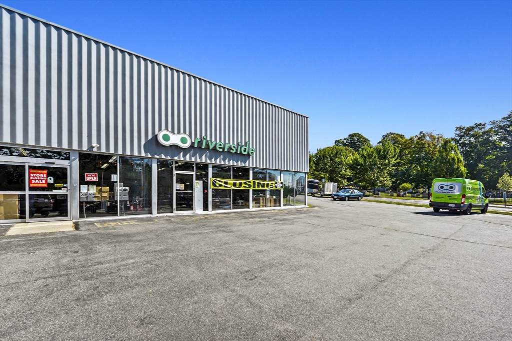 1 Ginty Boulevard - Photo 1