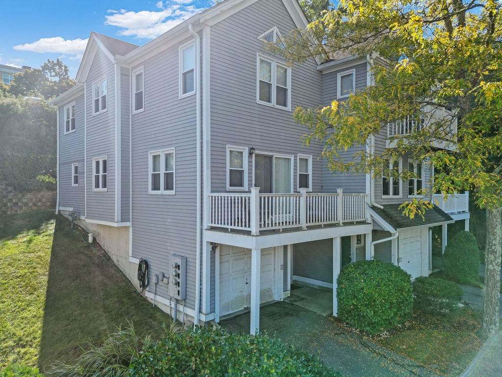 1810 Highland Ave. - Photo 1