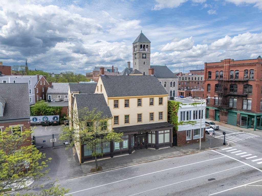 321 Central St - Photo 1