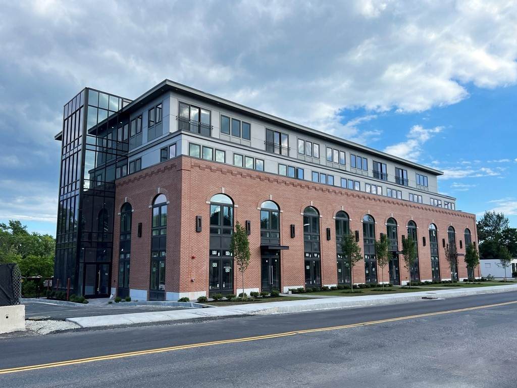 80 Bridge St - Photo 1