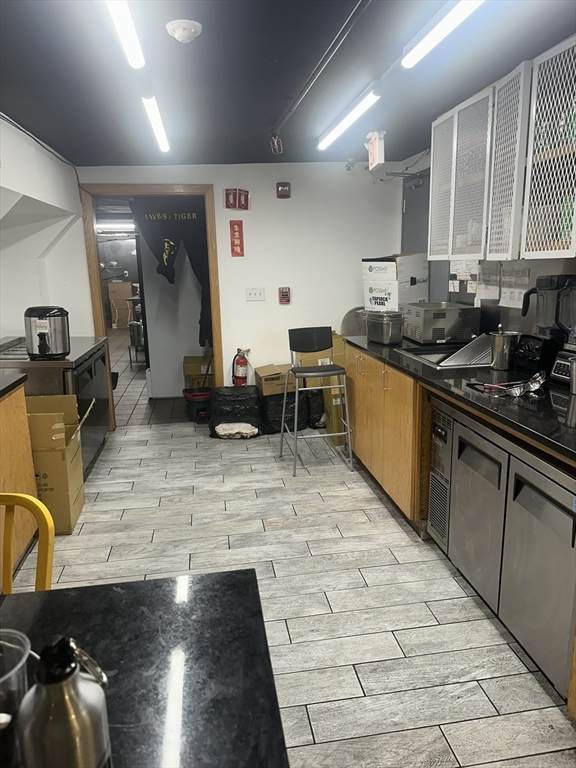 000 Street In Chinatown - Photo 1