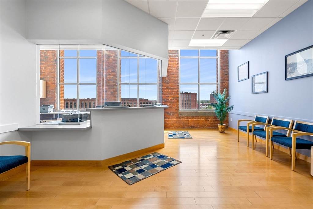 25 Marston St - Photo 1